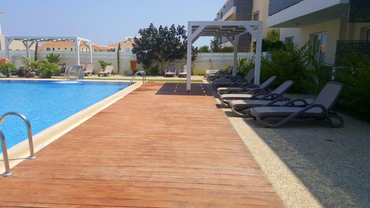 ♥ Sunny&Cozy Family Apartment ★ Walk To The Beach☼ Paralimni Ngoại thất bức ảnh